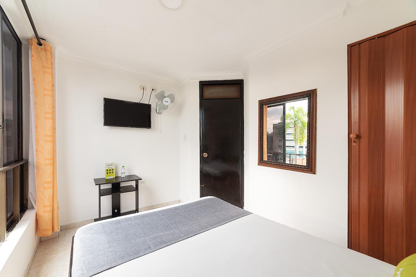 Ayenda 1122 Victoria Hotel Перейра Екстериор снимка